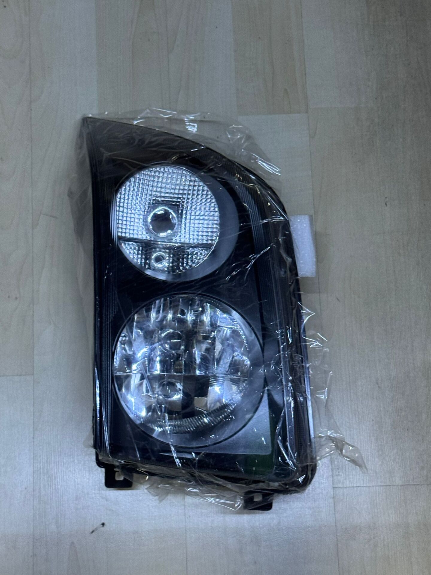 CRAFTER SAĞ FAR 505966