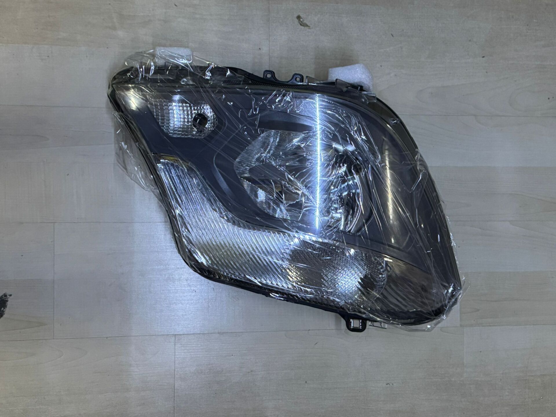 SPRINTER 316 SAĞ FAR MAKYAJLI 505416