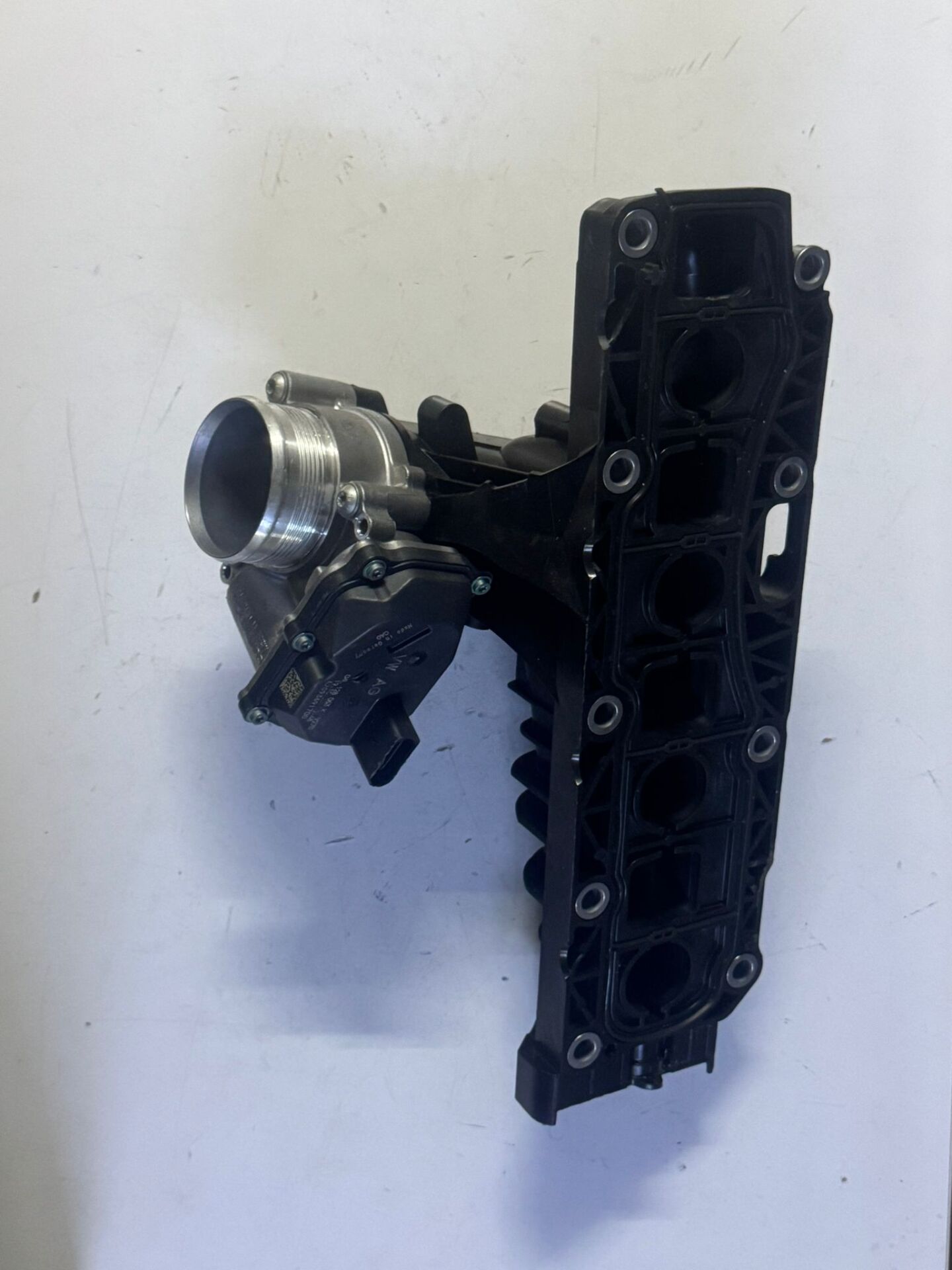 CRAFTER EURO6 EMME MANİFOLDU 04L129709C