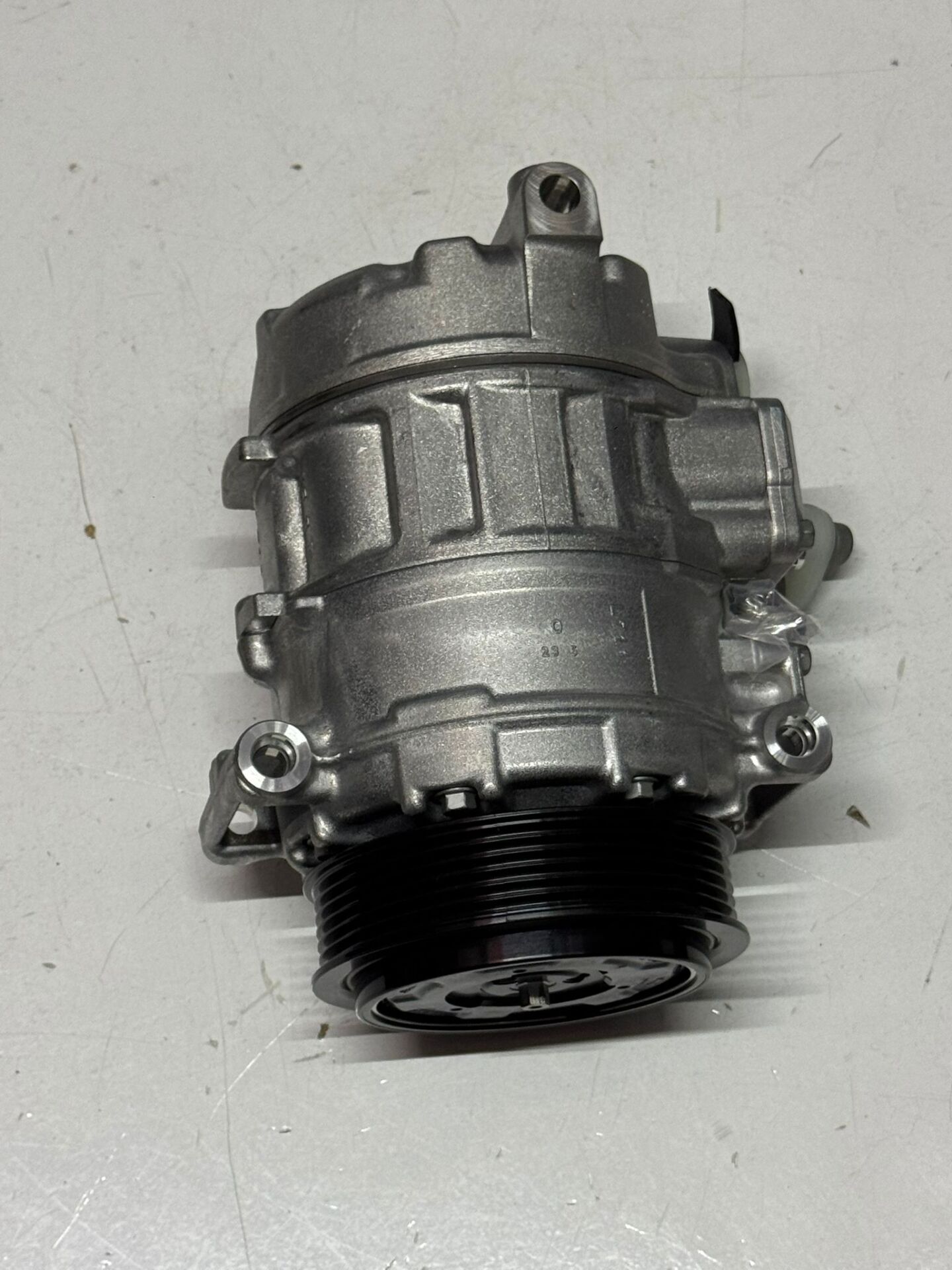 SPRİNTER KLİMA KOMPRESÖRÜ DCP17026