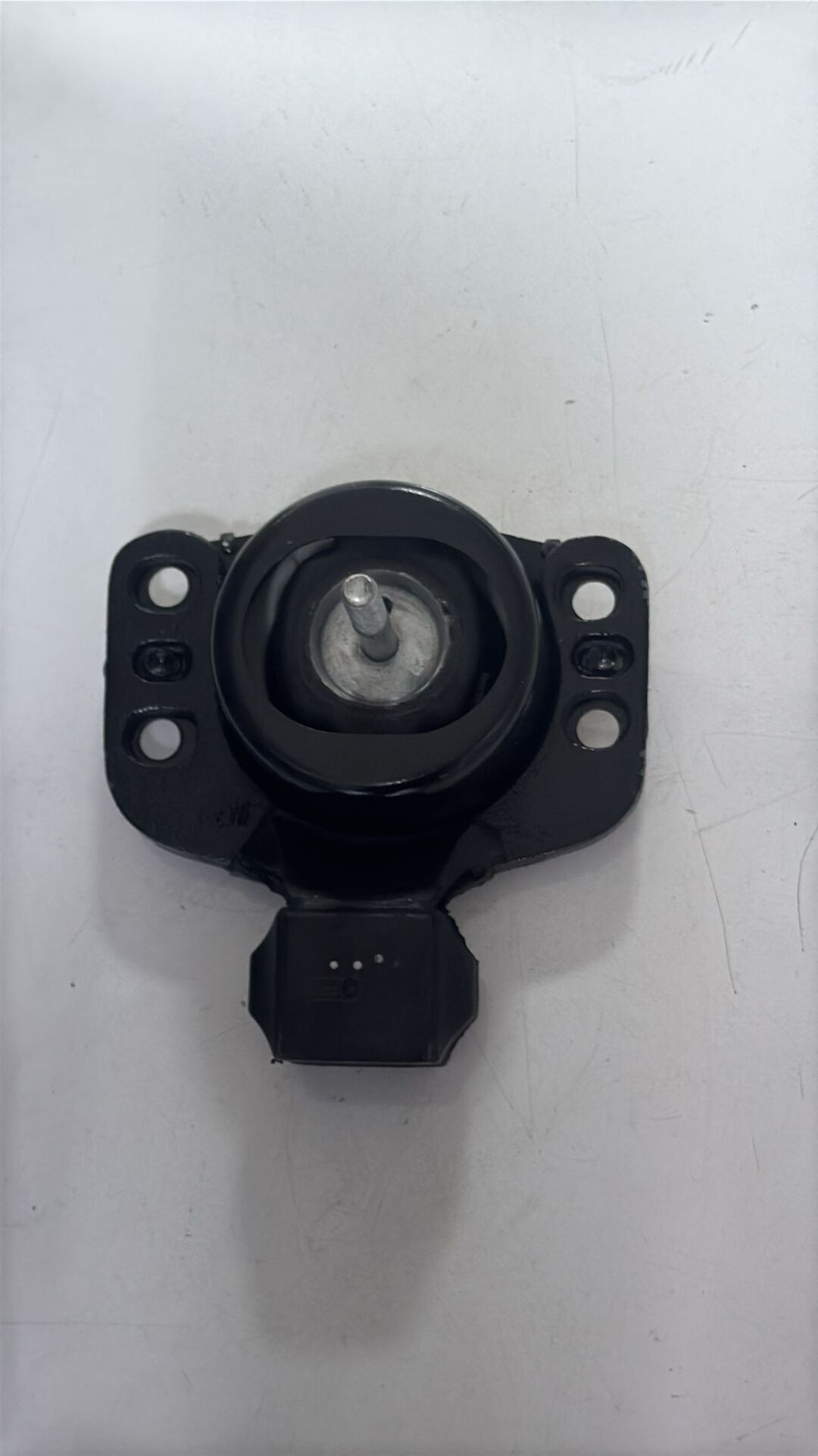 MASTER II SAĞ MOTOR KULAĞI R59838