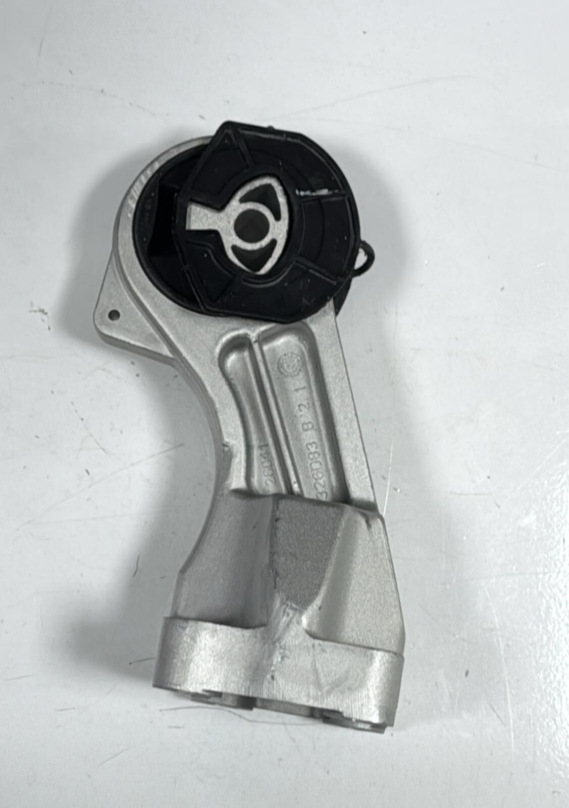 MASTER III ÇİFT TEKER SOL MOTOR KULAK 538B31
